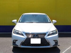 LEXUS ZWA10