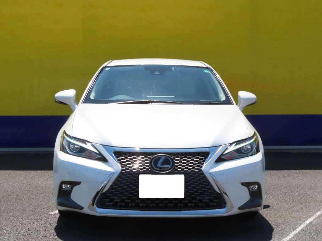 LEXUS ZWA10