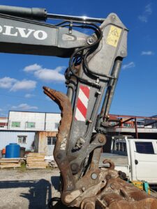 Volvo EW145BP Tyre Excavator