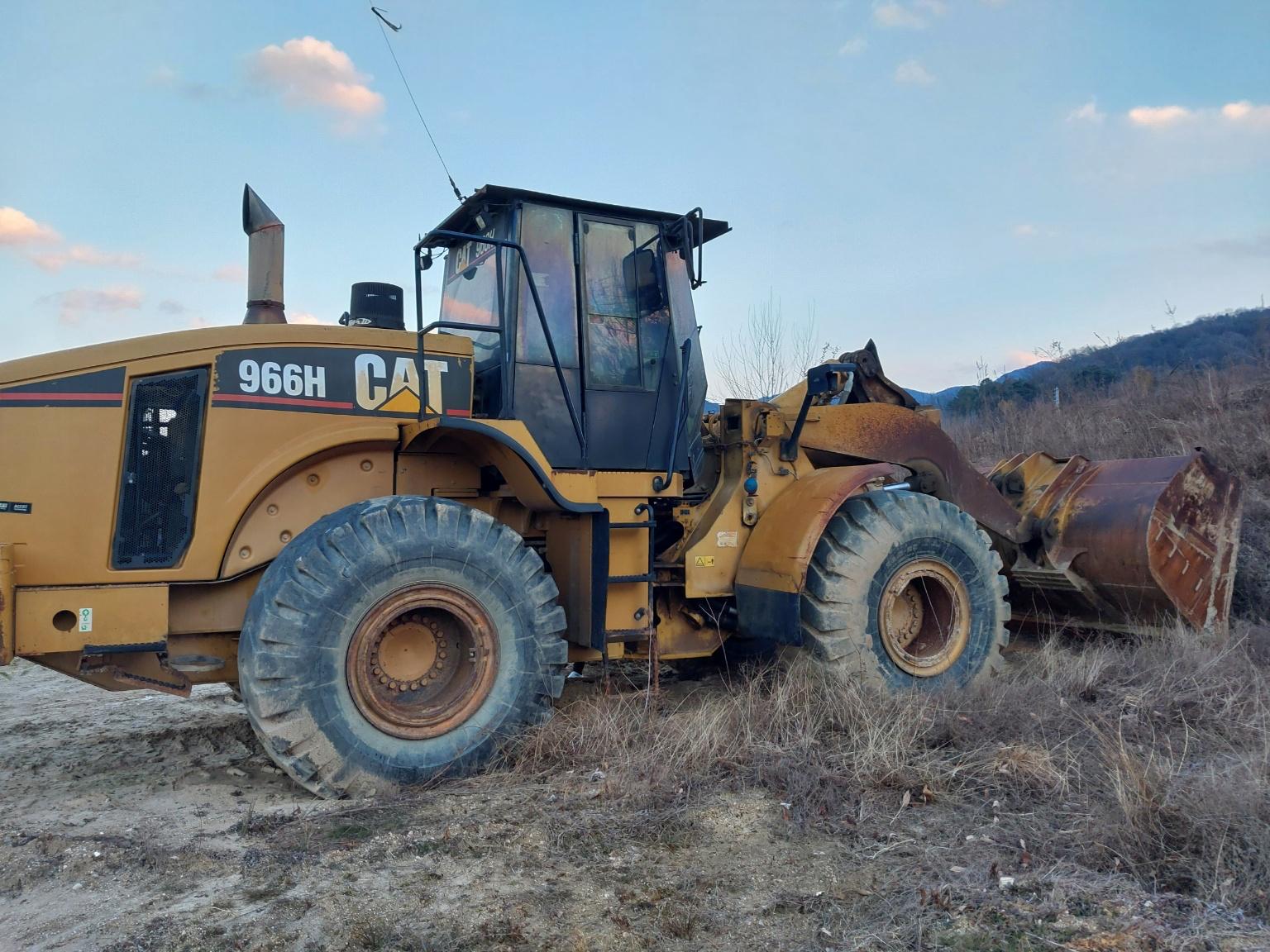 CAT Wheel Loader 966H